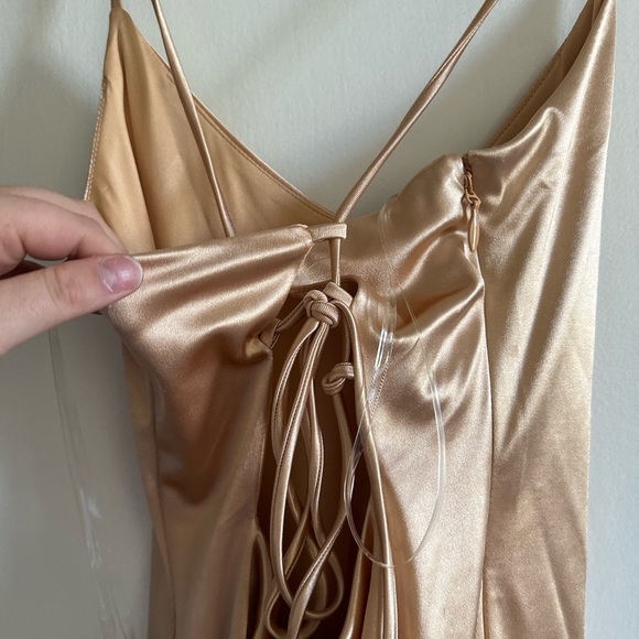 NWT BEBE Champagne Y2K Cinched Back Strappy Midi Dress Size Small - Picture 5 of 10